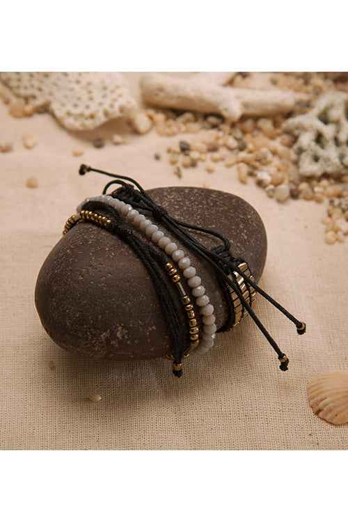 Gold Band Bracelet Set