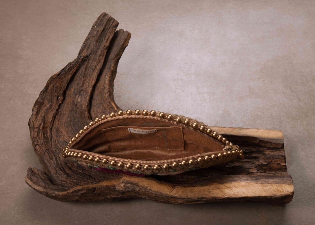 Wine Gold Half Moon Clutch Bag - Www.sutra-shop.de